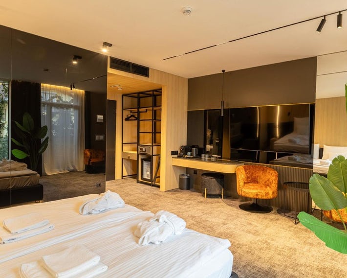 Zena Beauty and Accomodation