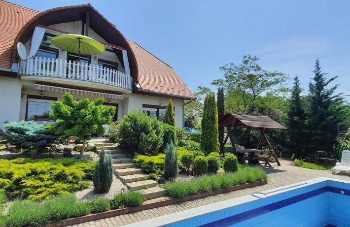 Kati Villa
