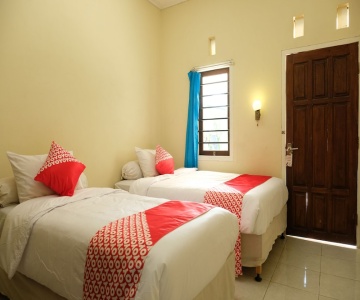 OYO 1151 WW House