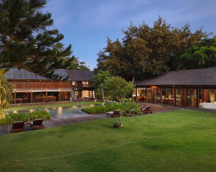 Villa Amita by Nakula