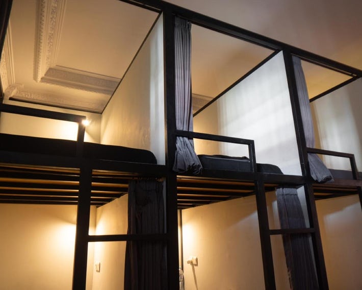Sunshot Hostel