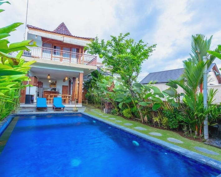 Kubu D'Carik Villa & Bungalow by ecommerceloka