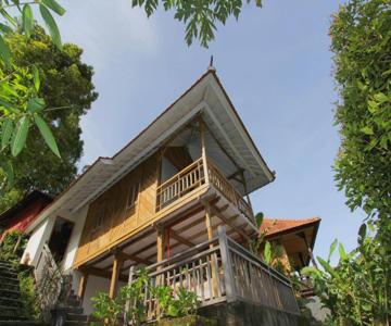 Melanting Cottages and Restaurant