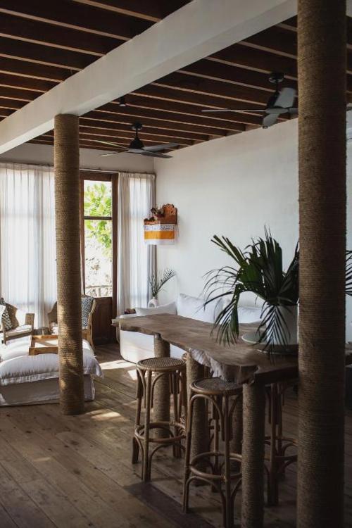 Uluwatu Surf Shack