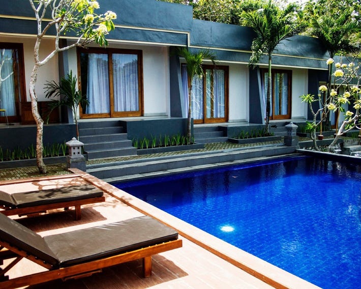 Terrace Ampels Villa