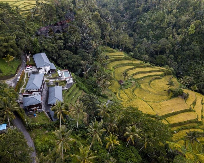 Suarapura Resort & Spa