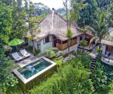 Mambo Villa