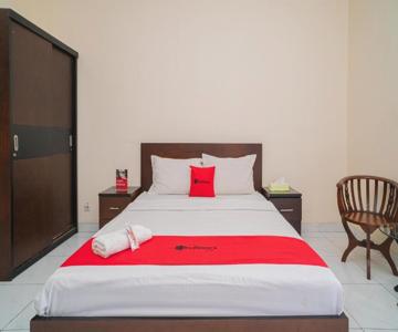 Reddoorz @ Wisma Pangrango