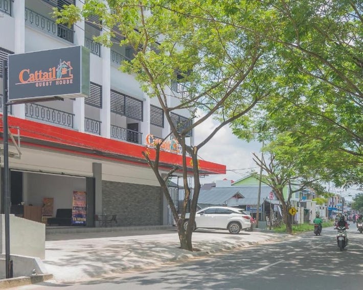 Cattail Guest House Pontianak