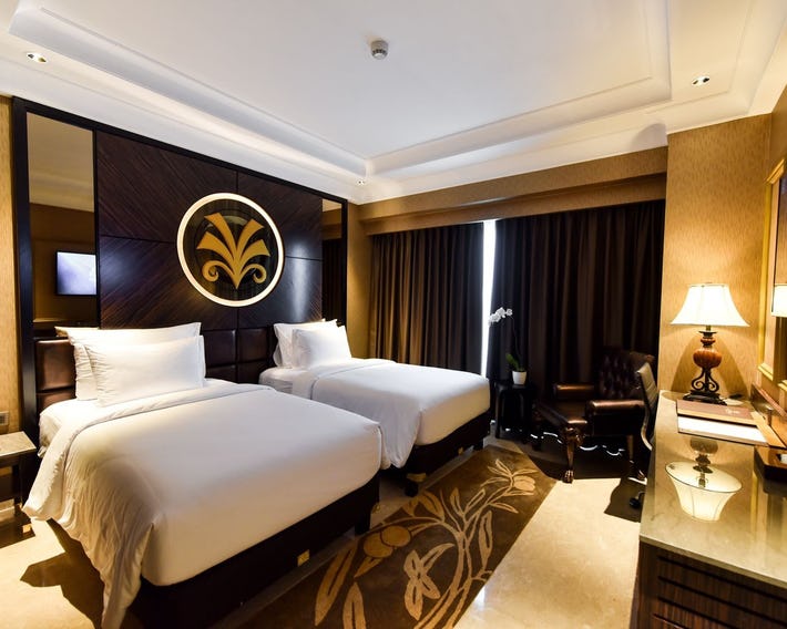 Myko Hotel & Convention Center