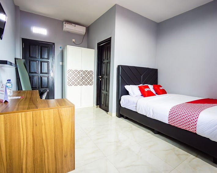 Hanna Residence by OYO Rooms