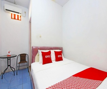 Srikaya Hotel 1 By OYO