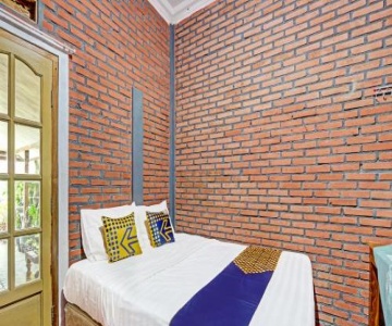 OYO Homes 91150 Desa Wisata Samiran