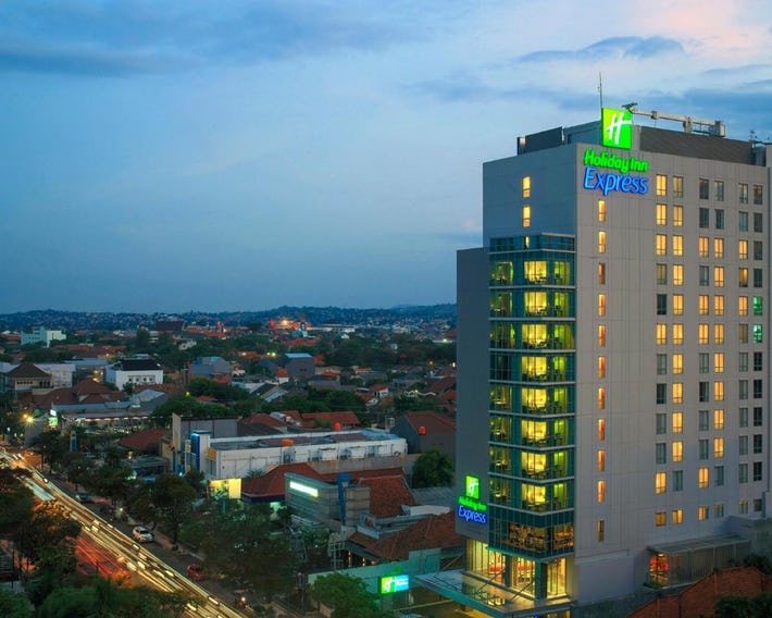 Holiday Inn Express Semarang Simpang Lim