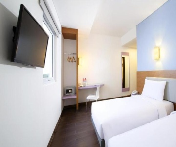 Amaris Hotel Karawang