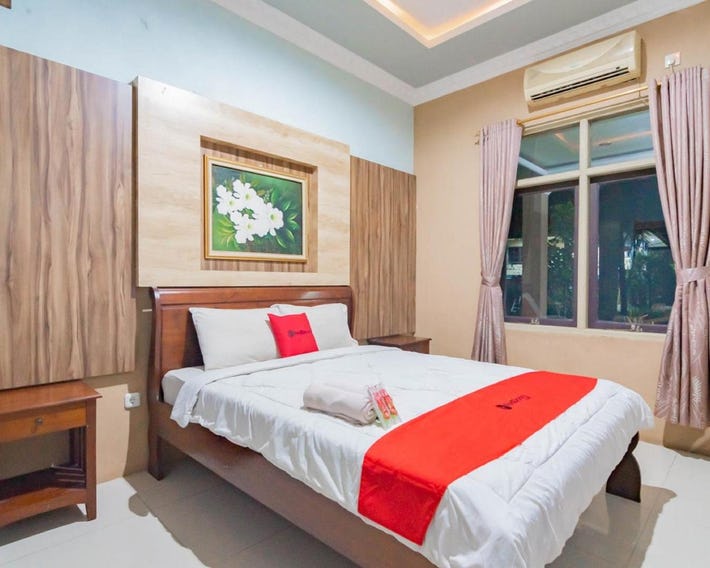 RedDoorz Resort Premium at Sangkan Hurip Kuningan