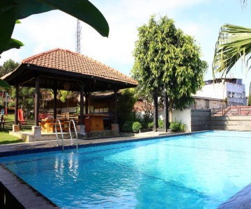 The Rizen Hotel