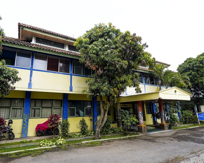 Spot On 91064 Wisma Lec Syariah