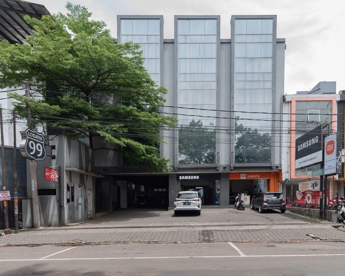Hotel 99 Lodaya By OYO