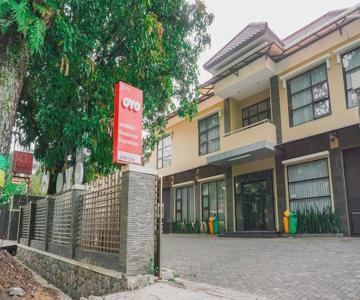 Tekmira Residence Supratman by OYO Rooms