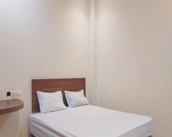 RedDoorz near Plaza Asia Tasikmalaya