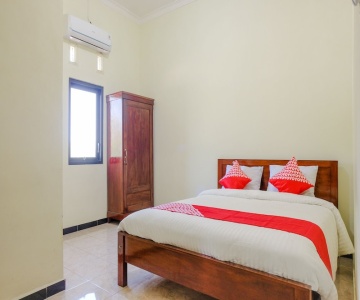 Griya Kinanthi Family by OYO Rooms