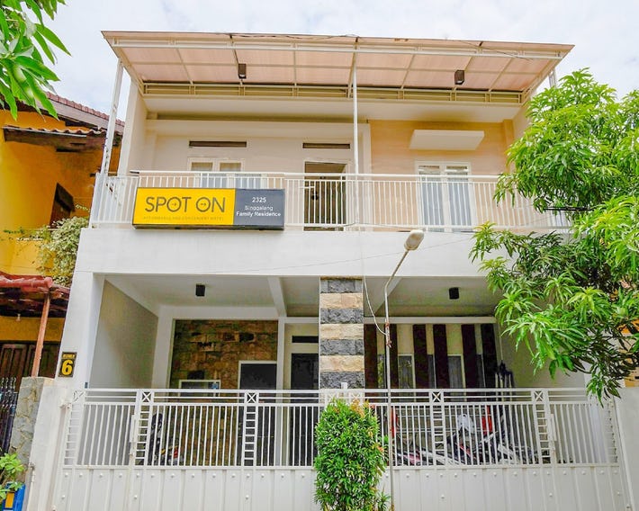 Singgalang Family Residence by OYO Rooms