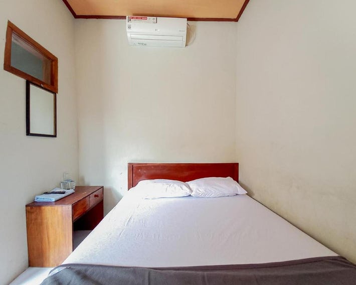 Hotel Gerung 2 near Luwes Mall Nganjuk Mitra RedDoorz