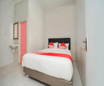 Nindy Homestay 2 by OYO Rooms