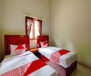 Karanggoso Indah Hotel by OYO