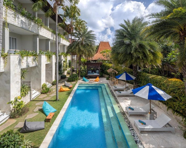 Tapa Tepi Kali Canggu