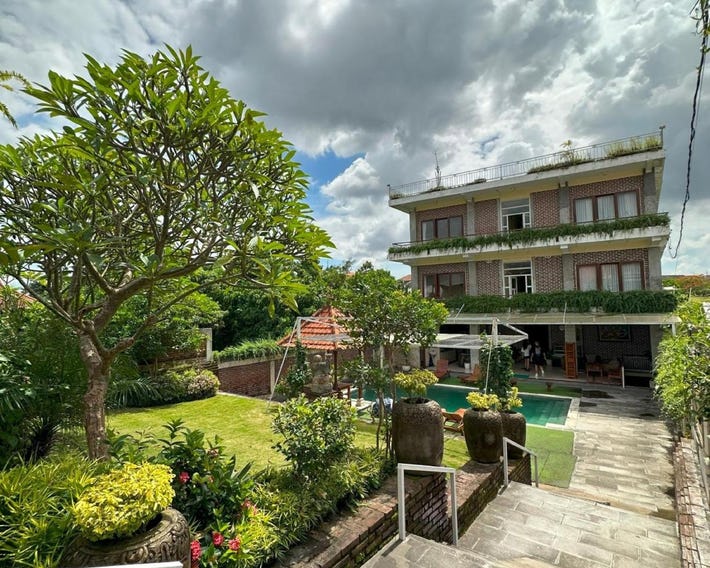 Oka's Guest House Canggu