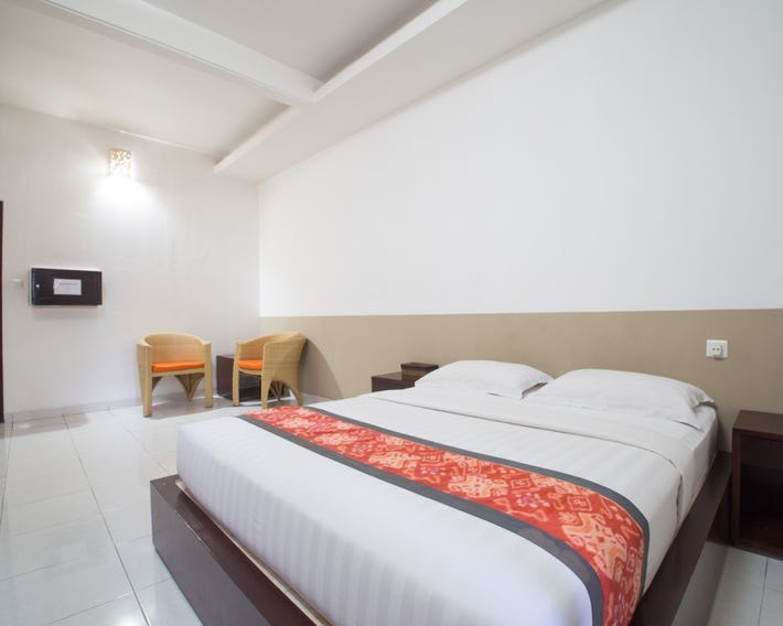 Adikara Renon Hotel