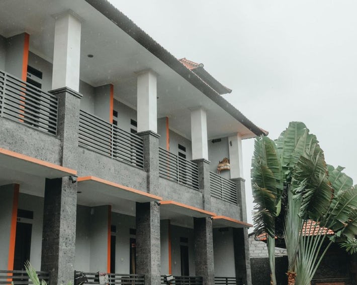 Hotel Diana 2
