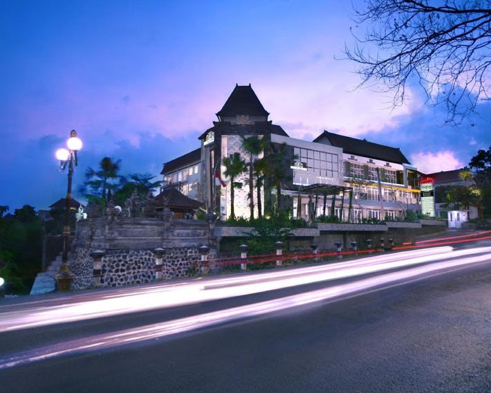 Neo Denpasar by ASTON