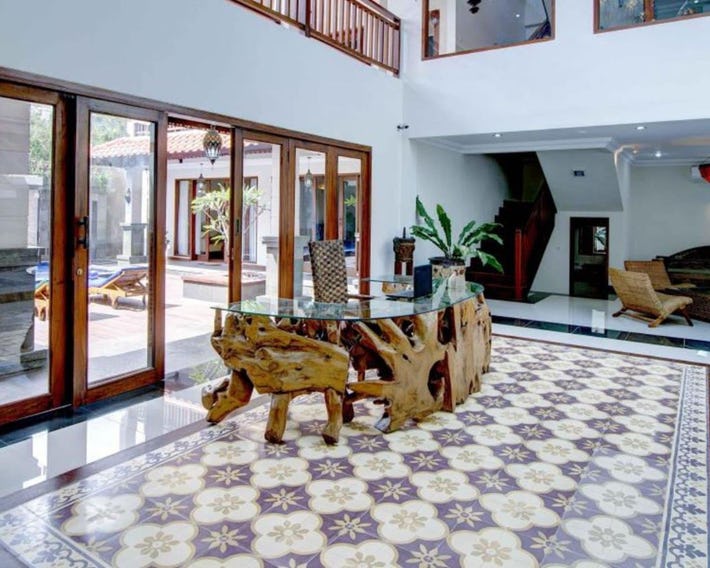 Hastinapura Residence