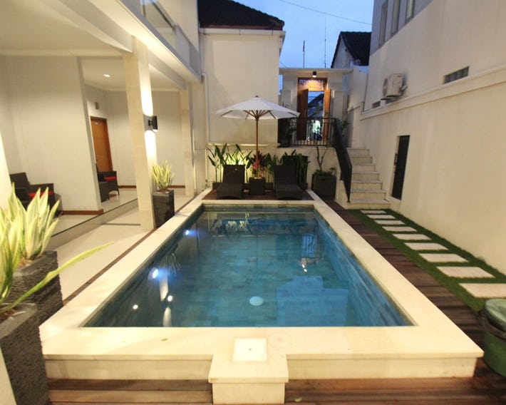 Tom Guest House