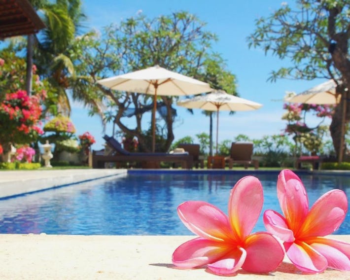 Frangipani Beach Hotel