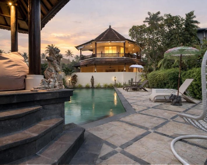 Gajah Biru Bungalows