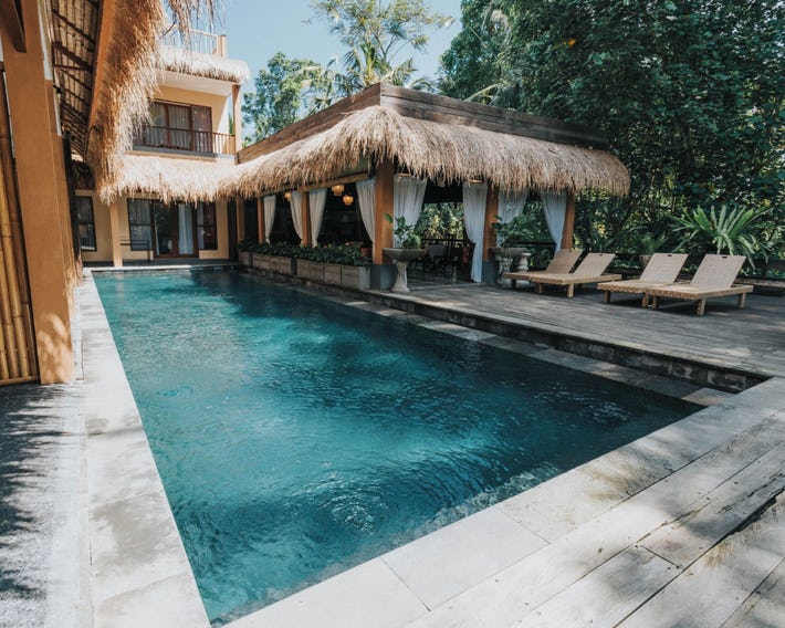 Alam Sembuwuk Resort Ubud