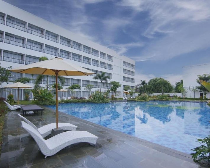 Raja Hotel Kuta Mandalika Resort & Convention