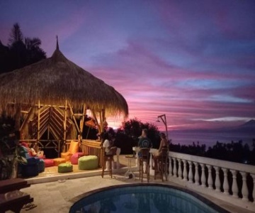 Sunset Lavinia