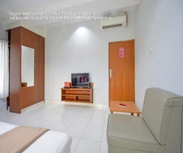ZEN Rooms Puri Indah Syariah