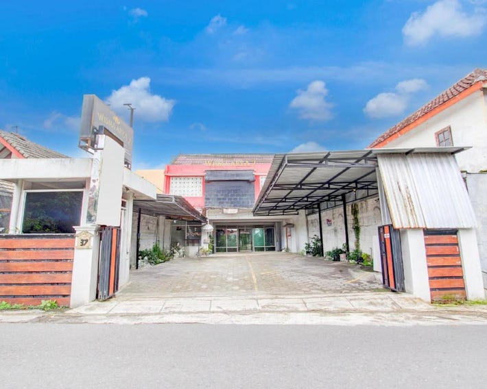 Wisma Arya 2 Syariah by RedDoorz
