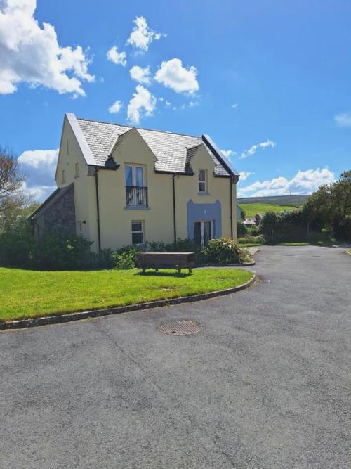 Doolin Holiday Village Lodges Doolin Court
