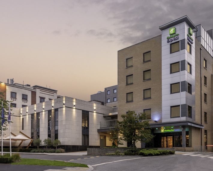 Holiday Inn Express Dublin Airport