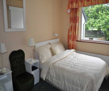 EmerVille House Bed and Breakfast