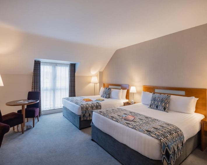 Raheen Woods Hotel