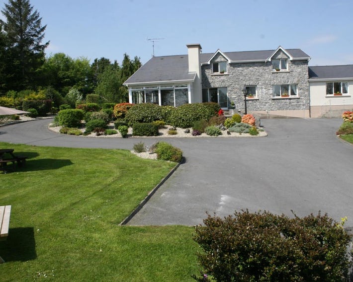 Carrowntober House B & B