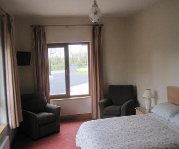 Killarney House